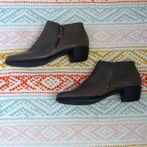 Ecco Gray Bootie